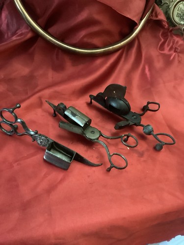 Three pairs candle snuffer - three,