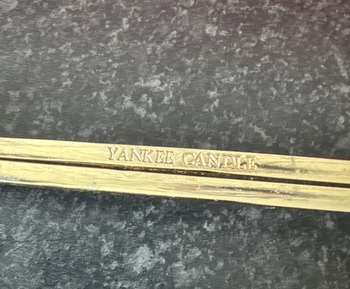Yankee candle gold coloured - 8",